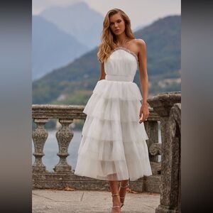 Alamour the label white Barbara Dress xs